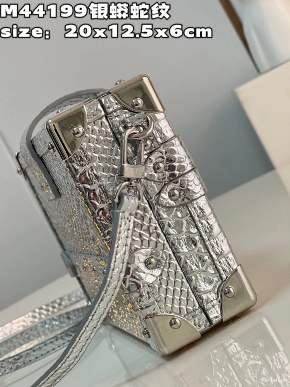 Fake Louis Bags MALLE PETITE LOUIS VUITTON 0822